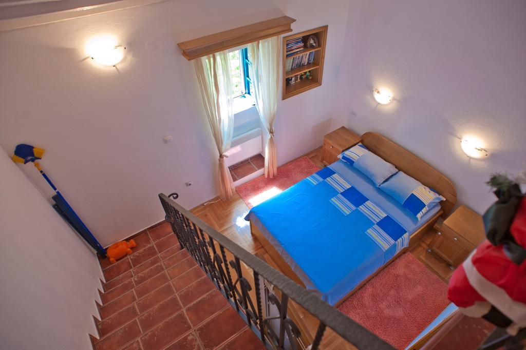 Holiday Home Neda Sveti Stefan Pokoj fotografie